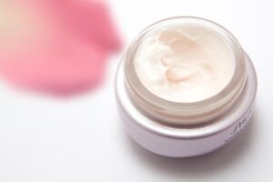 デリケートゾーンの黒ずみと臭いに効果的な皮膚科医監修石鹸は？