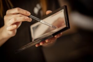 VIO美白クリーム化粧品と医薬部外品の違いは何ですか？