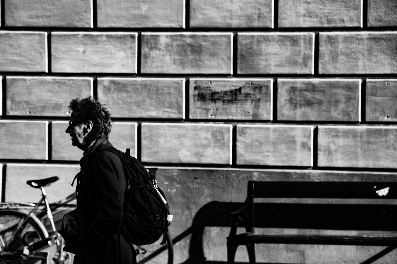 40代の女性が抱えるVIOの黒ずみ悩みを美白で解消する方法は？