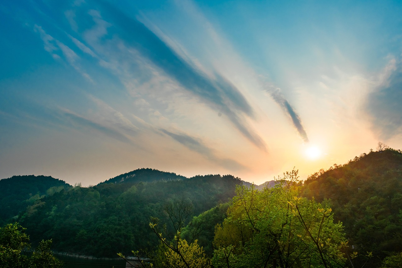 VIO美白におけるAHAとBHAの違いとは？